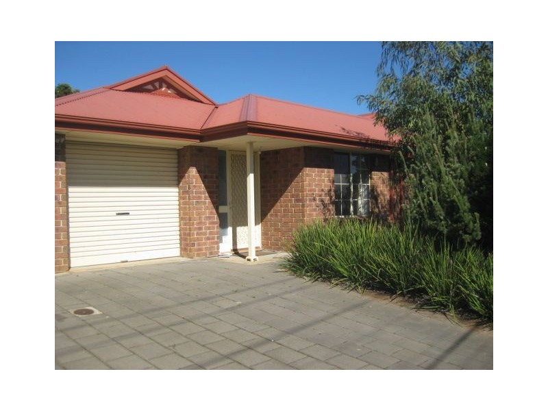 4 White Crescent, Seacombe Gardens SA 5047