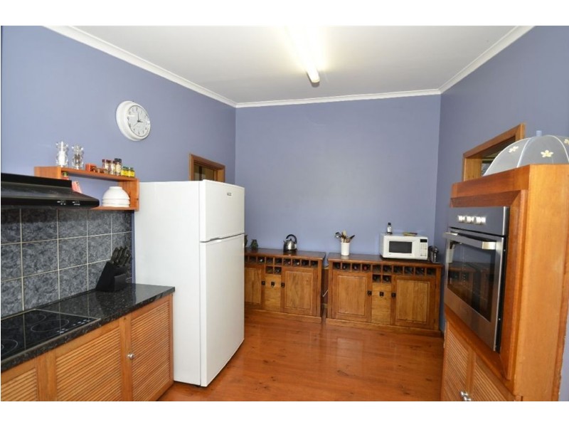 1 Nicolle Avenue, Hawthorndene SA 5051