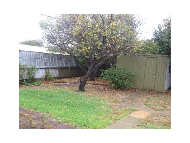 3 Phillip Avenue, Morphett Vale SA 5162