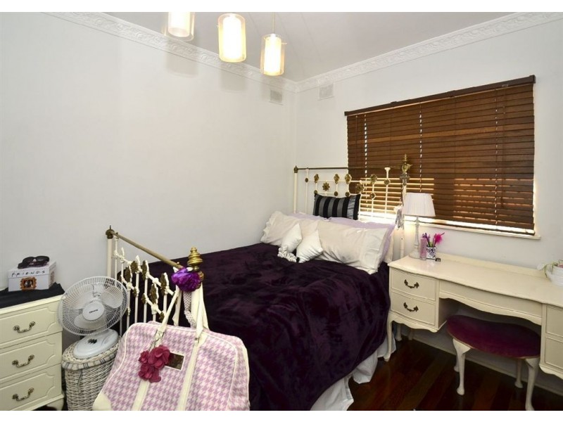 1/8A Jervois Street, Glenelg North SA 5045