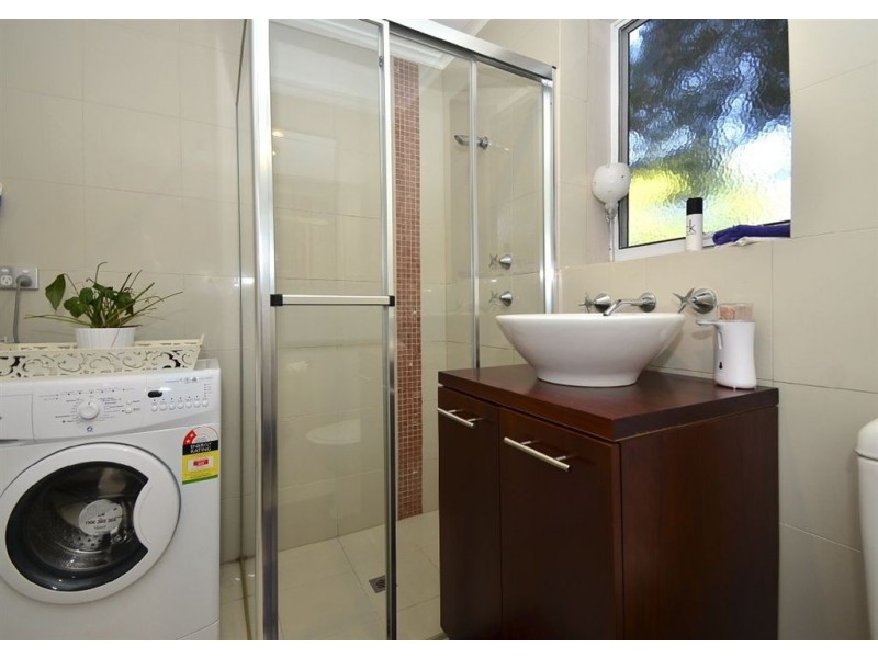 1/8A Jervois Street, Glenelg North SA 5045