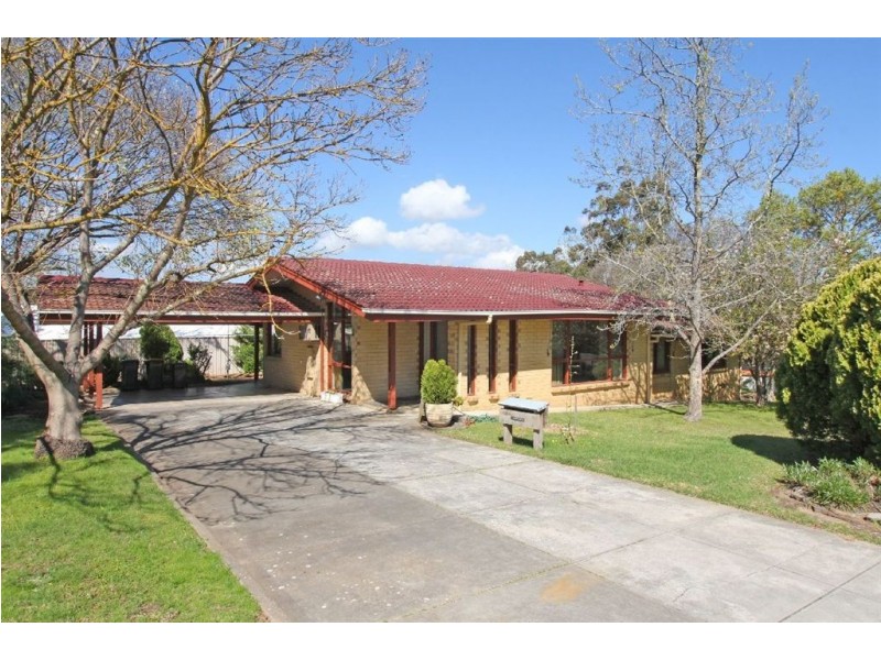 2 Redgum Drive, Belair SA 5052