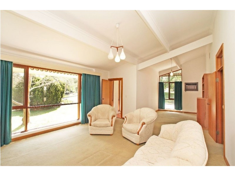 2 Redgum Drive, Belair SA 5052