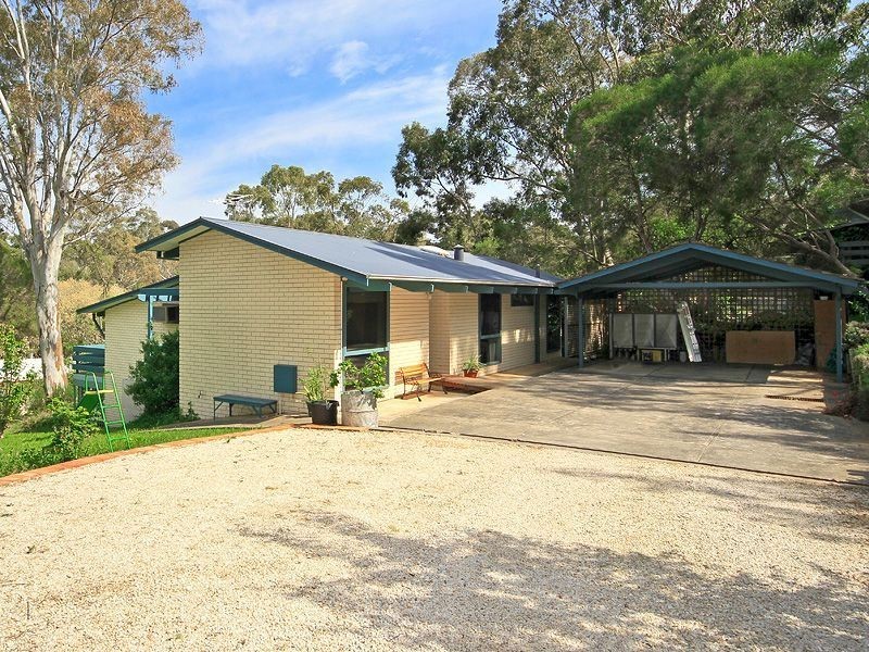 20 Lindsay Terrace, Belair SA 5052