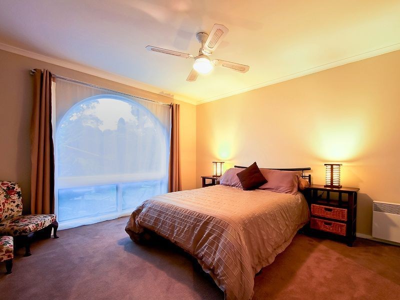 4 Woodham Court, Aberfoyle Park SA 5159