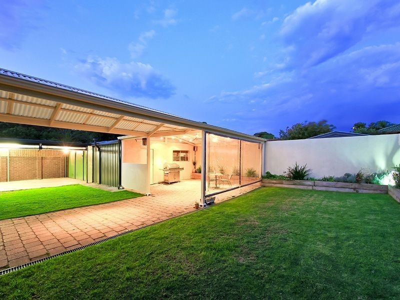 4 Woodham Court, Aberfoyle Park SA 5159