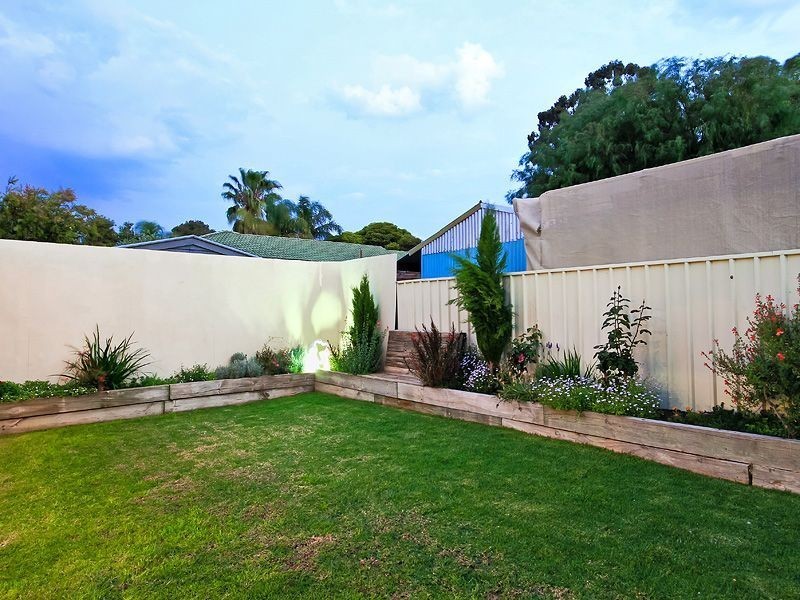 4 Woodham Court, Aberfoyle Park SA 5159