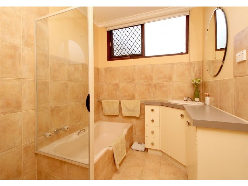 12 Baeckea Place, Eden Hills SA 5050