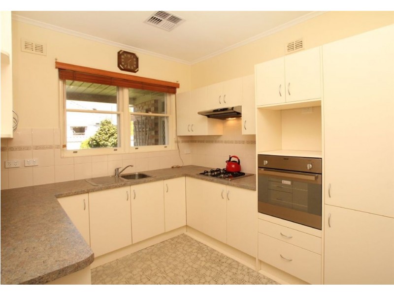 8 Berrima Street, Glenelg North SA 5045