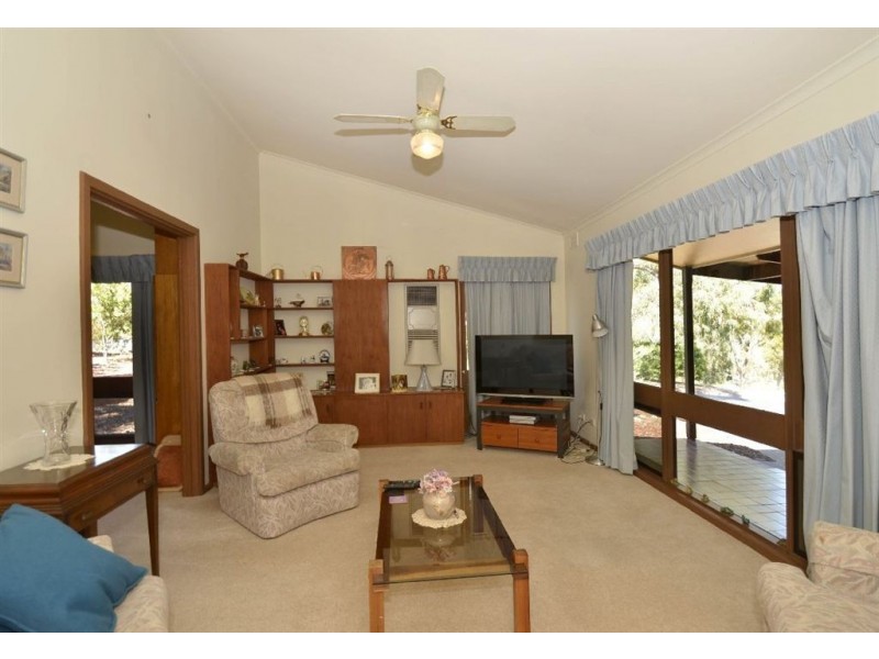 12 The Boulevard, Bellevue Heights SA 5050