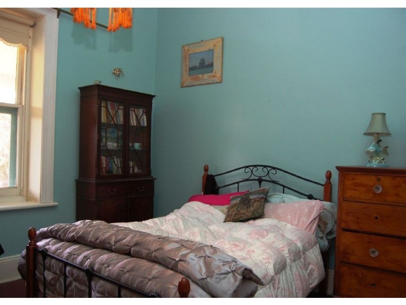 33 Arbury Park Rd, Aldgate SA 5154