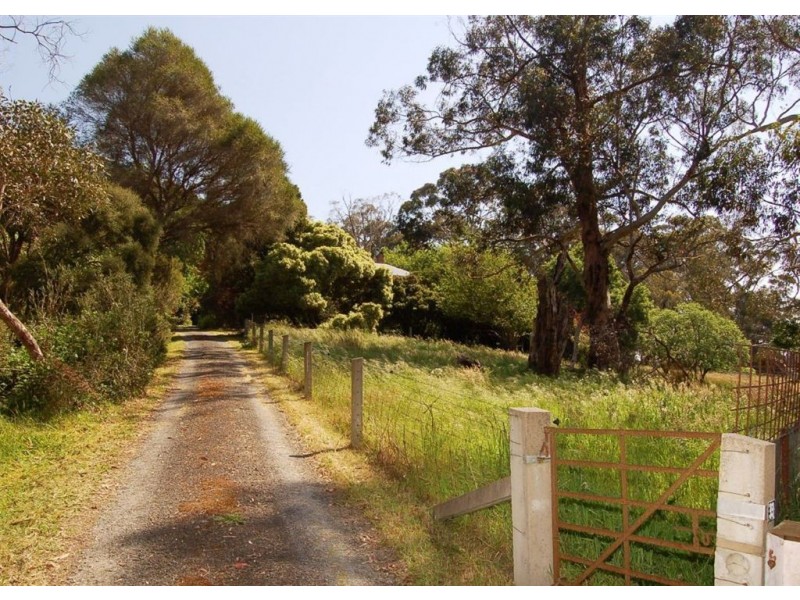 33 Arbury Park Rd, Aldgate SA 5154