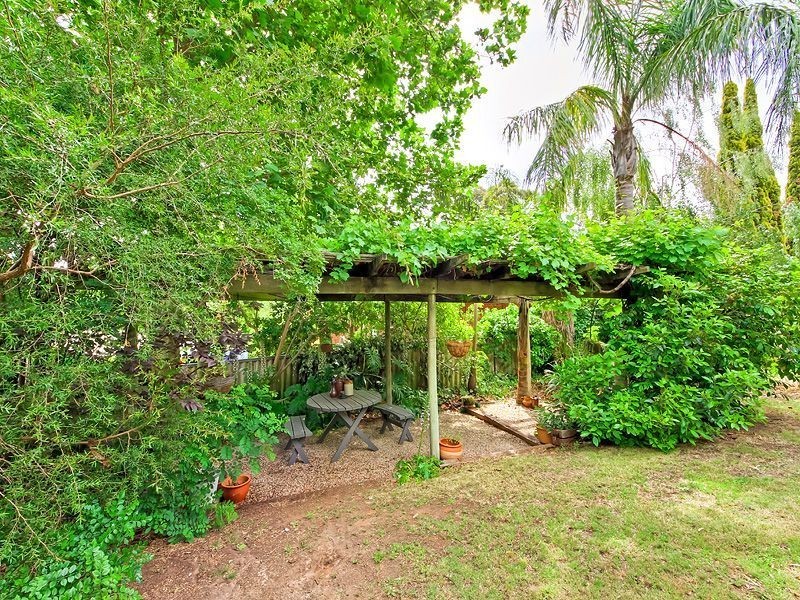 16 Redgum Drive, Belair SA 5052