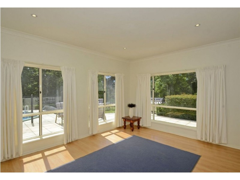 4 Devon Drive, Coromandel Valley SA 5051