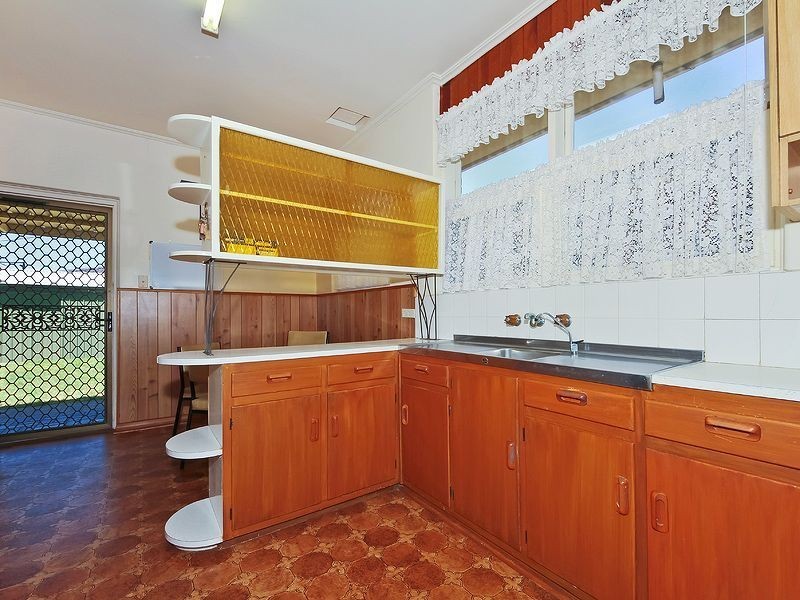 13 Cairns Avenue, Warradale SA 5046