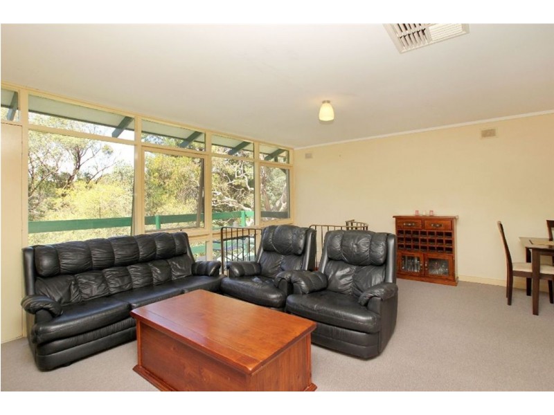 242 Coromandel Parade, Coromandel Valley SA 5051