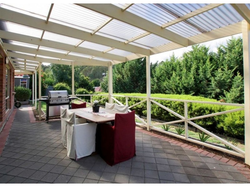 13 Sylvia Court, Coromandel Valley SA 5051