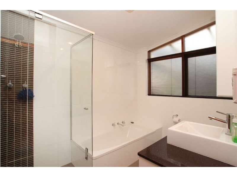 24 Sun Valley Drive, Glenalta SA 5052