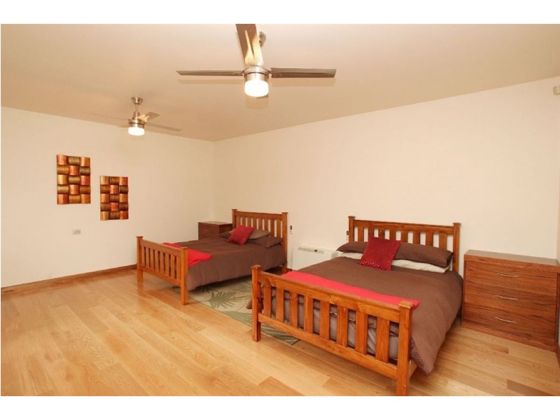 24 Sun Valley Drive, Glenalta SA 5052