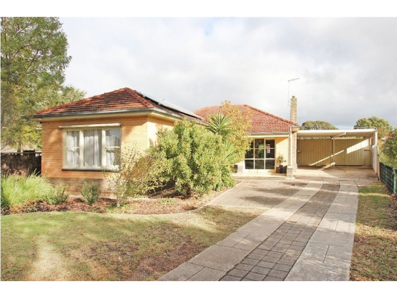 16 Gothic Road, Bellevue Heights SA 5050