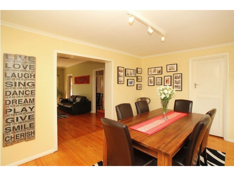 16 Gothic Road, Bellevue Heights SA 5050