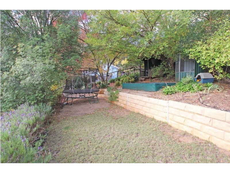 1 Currawong Crescent, Coromandel Valley SA 5051