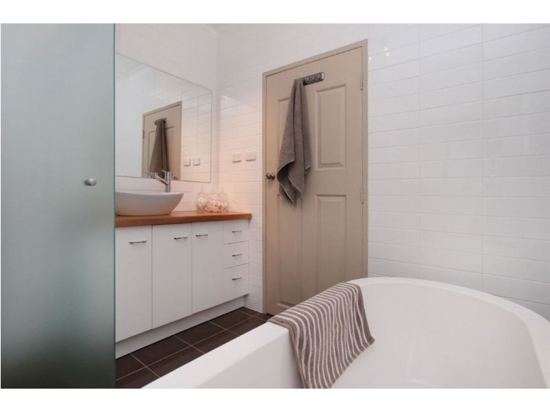 25a McNamara Road, Coromandel Valley SA 5051