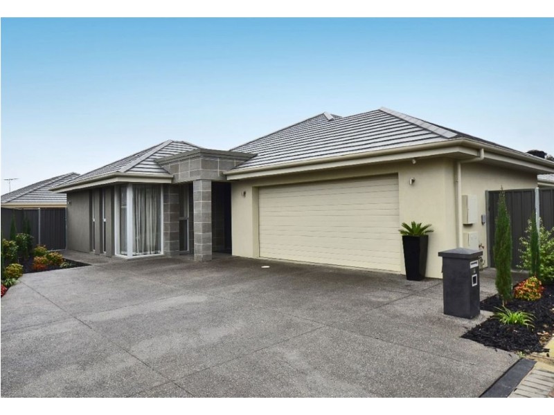 32 Brookman Crescent, Craigburn Farm SA 5051