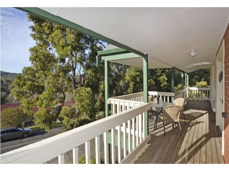 16 Sun Valley Drive, Glenalta SA 5052