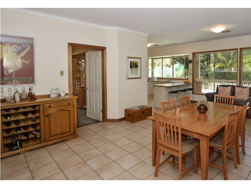 16 Sun Valley Drive, Glenalta SA 5052