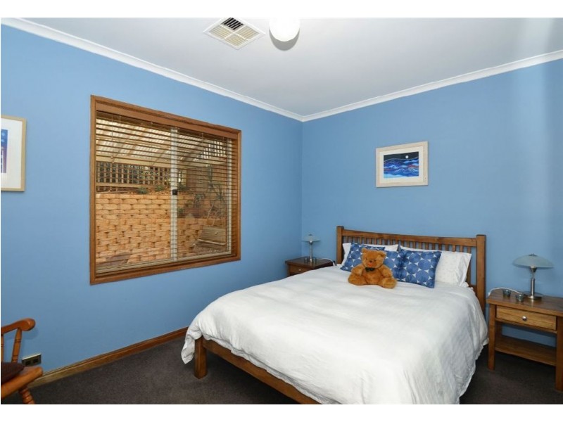 16 Sun Valley Drive, Glenalta SA 5052