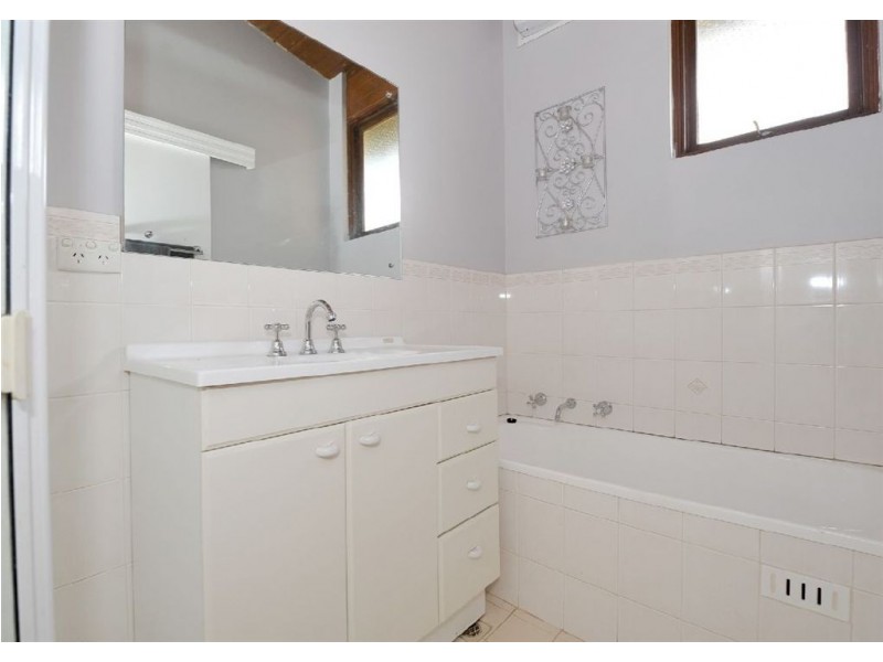 12 Sun Valley Drive, Glenalta SA 5052