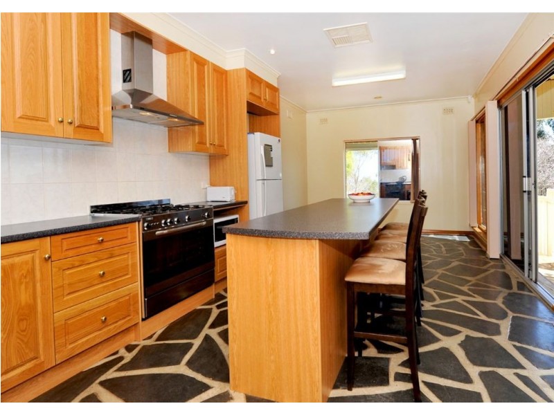 58 Ridgehaven Drive, Bellevue Heights SA 5050