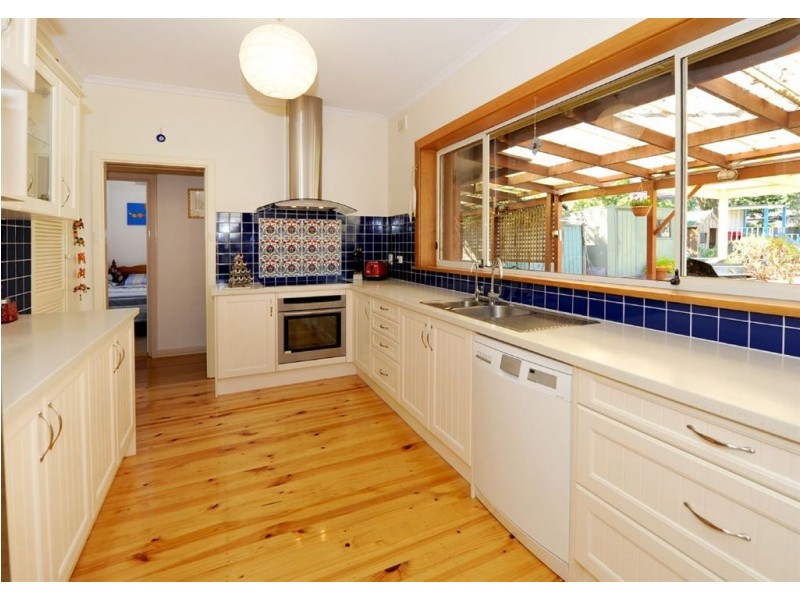 9 Kauri Road, Hawthorndene SA 5051