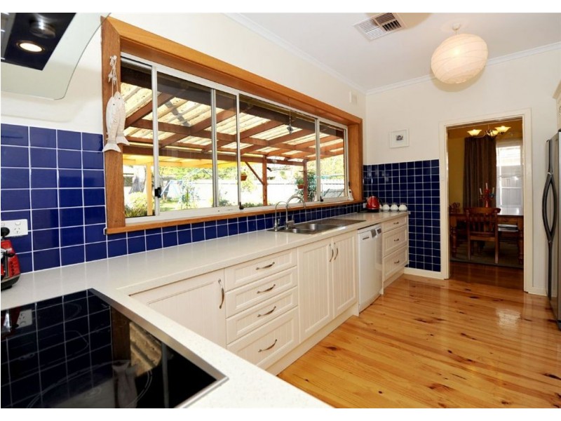 9 Kauri Road, Hawthorndene SA 5051