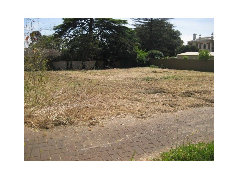 3 Lewis Avenue, Glen Osmond SA 5064