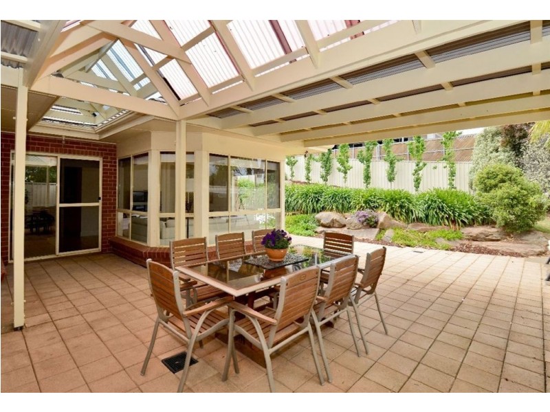 4 Newland Court, Craigburn Farm SA 5051