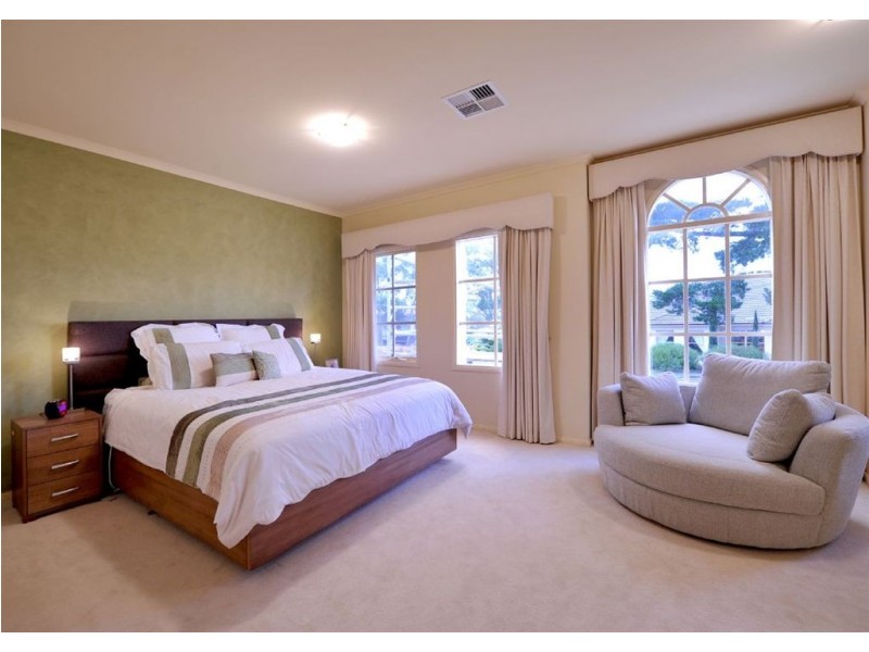 22 Fergusson Avenue, Craigburn Farm SA 5051