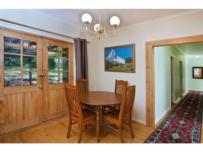 6 Peewit Avenue, Glenalta SA 5052