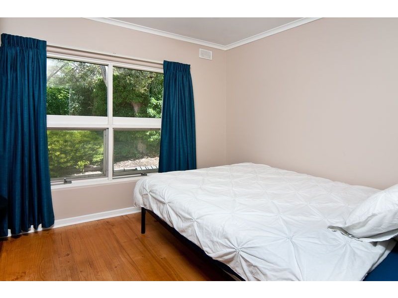 6 Peewit Avenue, Glenalta SA 5052