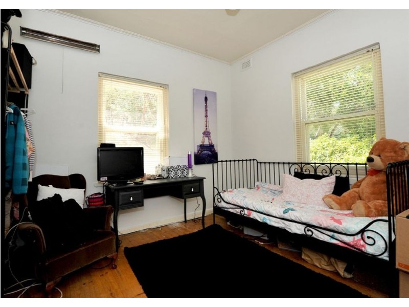 2 Deane Avenue, Belair SA 5052