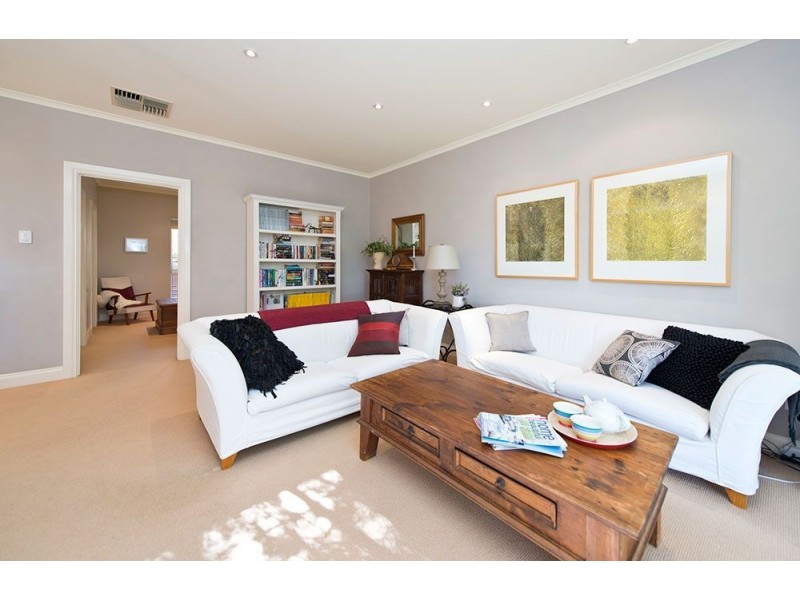 54 Hillsdale Avenue, Coromandel Valley SA 5051