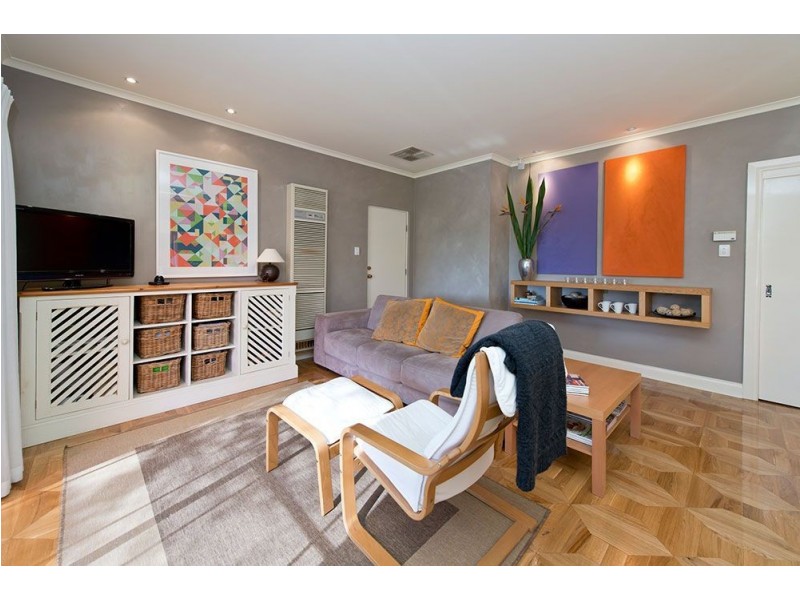 54 Hillsdale Avenue, Coromandel Valley SA 5051