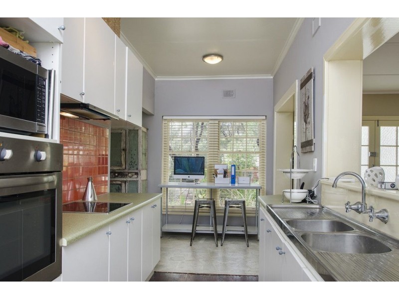 9 Baldina Street, Eden Hills SA 5050