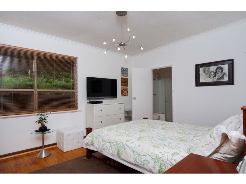 14 Sun Valley Drive, Glenalta SA 5052