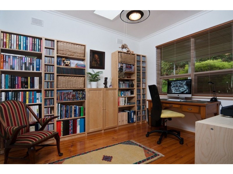 14 Sun Valley Drive, Glenalta SA 5052