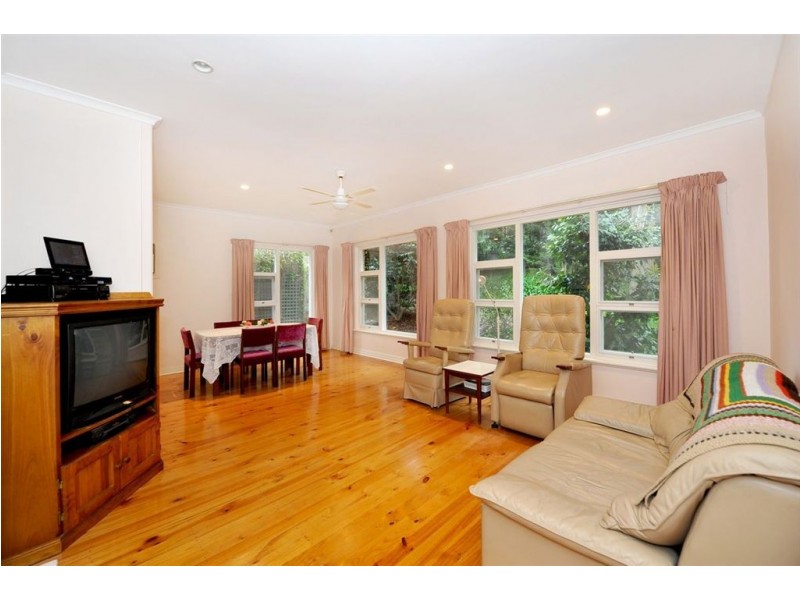 8 Rosella Avenue, Glenalta SA 5052