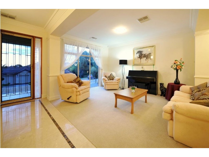 8 Warriparinga Avenue, Craigburn Farm SA 5051