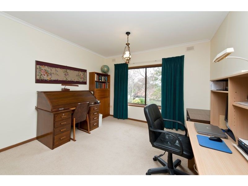 4 Huntingdon Drive, Glenalta SA 5052