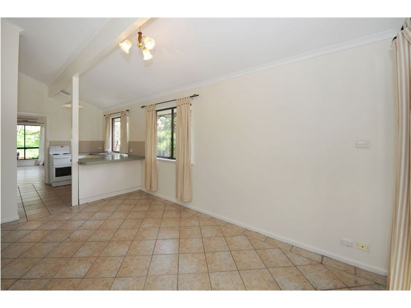 25 Hurds Hill Drive, Coromandel Valley SA 5051